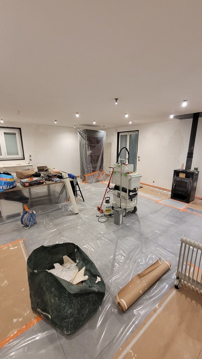 Chantier de peinture : protection des sols et du mobilier